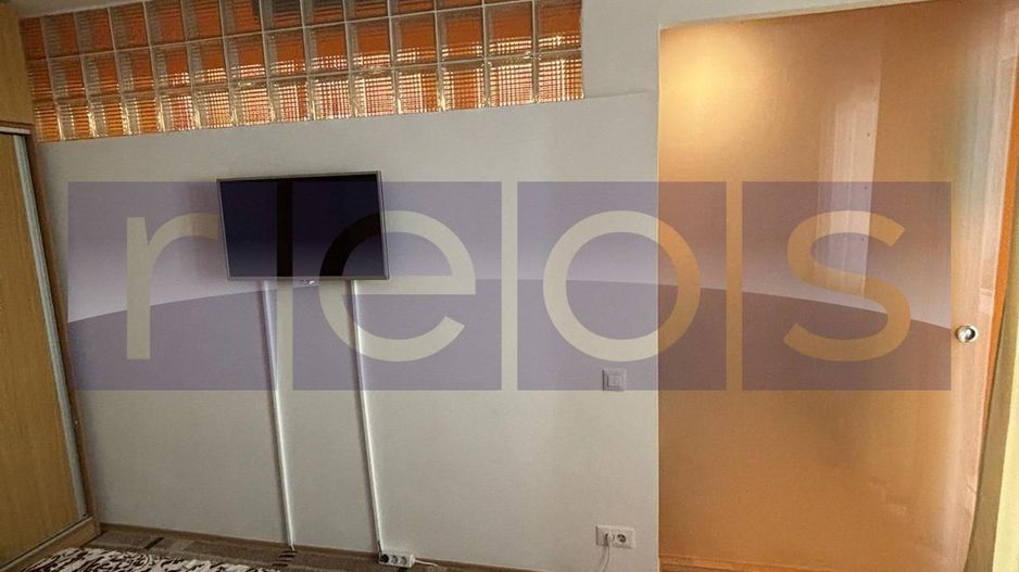 VANZARE APARTAMENT 2 CAMERE VITAN RIN GRAND 42MP CENTRALA PROPRIE PARCARE INCLUS - Poză 3