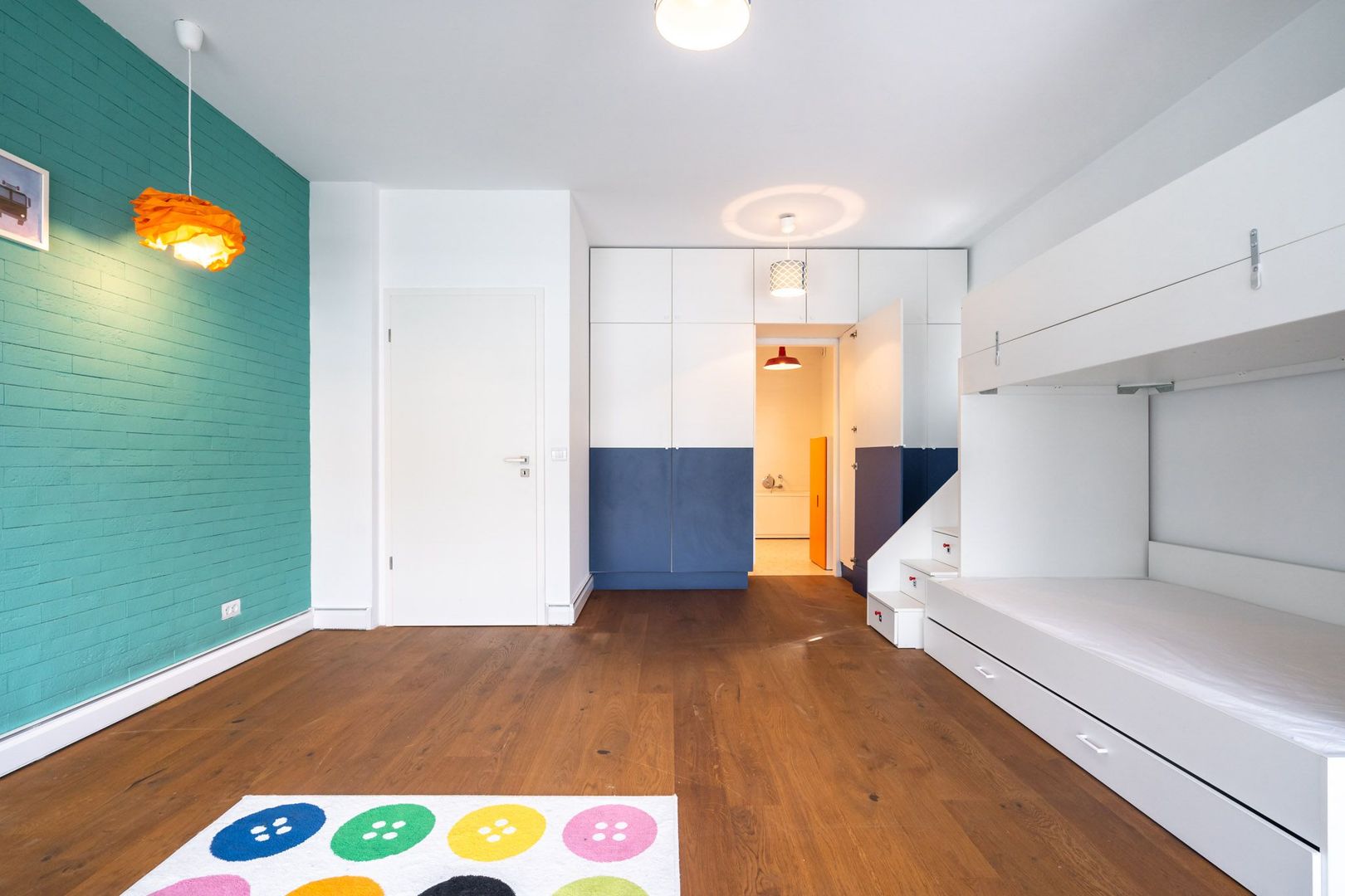 COMISION 0% - Vila eleganta P+2E 380 mp utili, teren 470mp, lac propriu + ponton - Poză 18