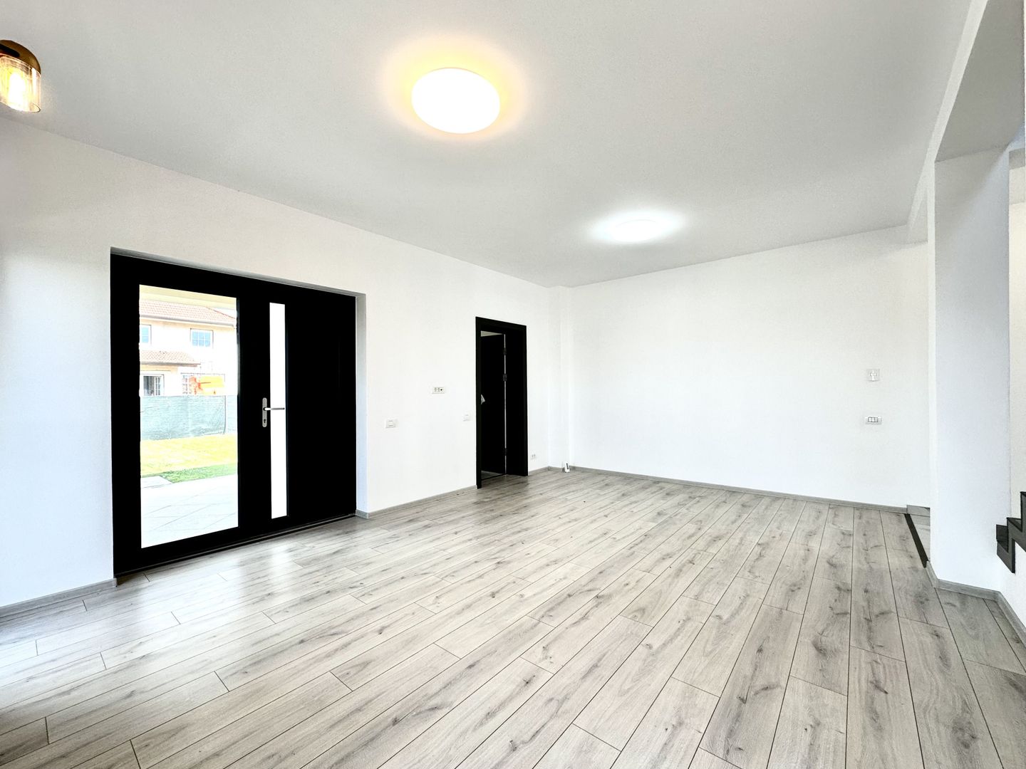 Duplex, proiect deosebit - Mosnita Veche - Poză 7