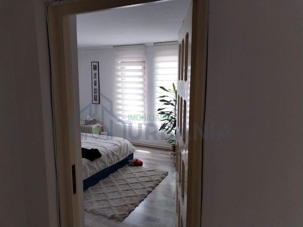 Casă cu etaj strada.Moara de Vănt - Poză 7