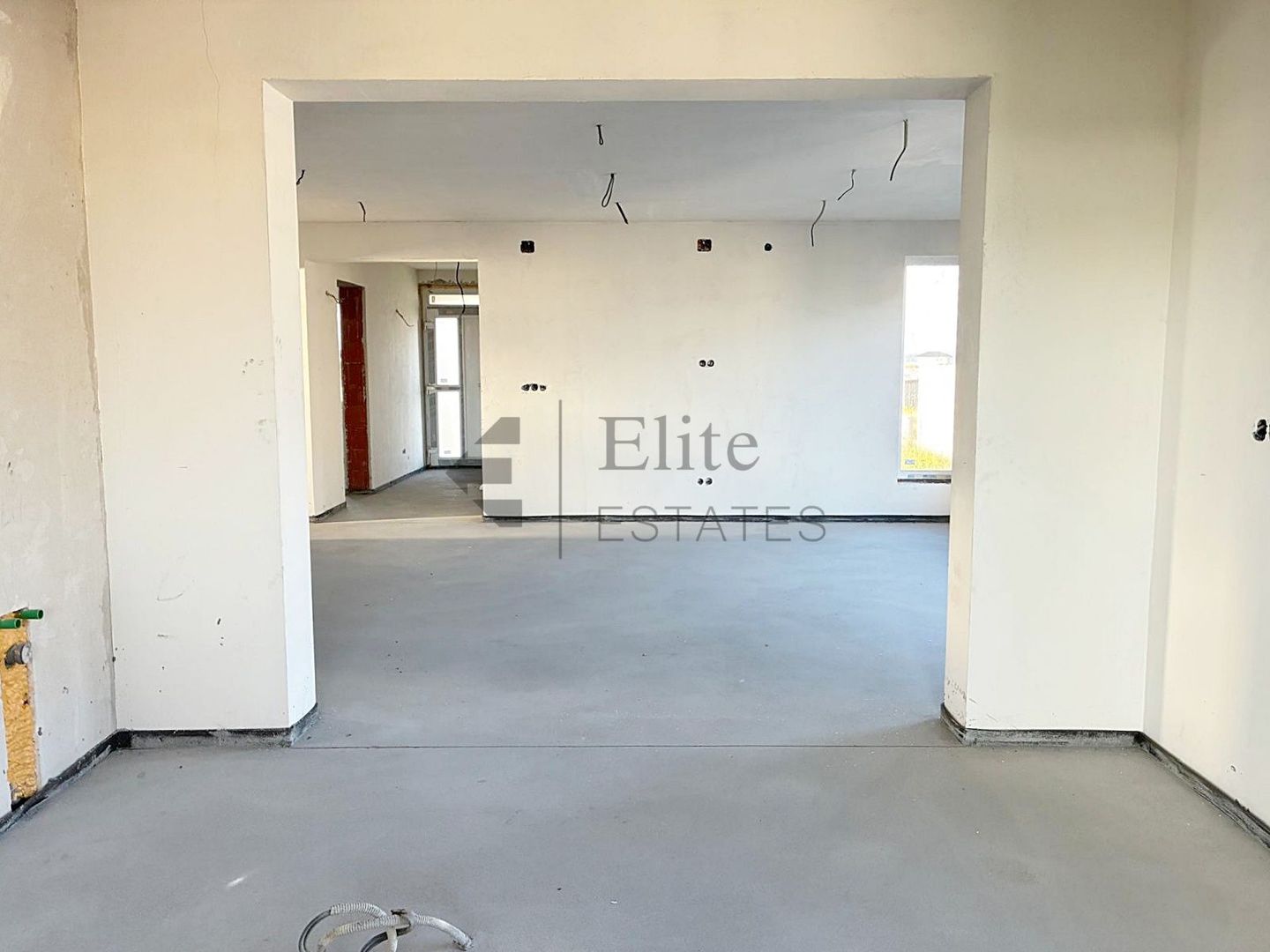 Casa cu 4 camere de vanzare in Cihei - Poză 17