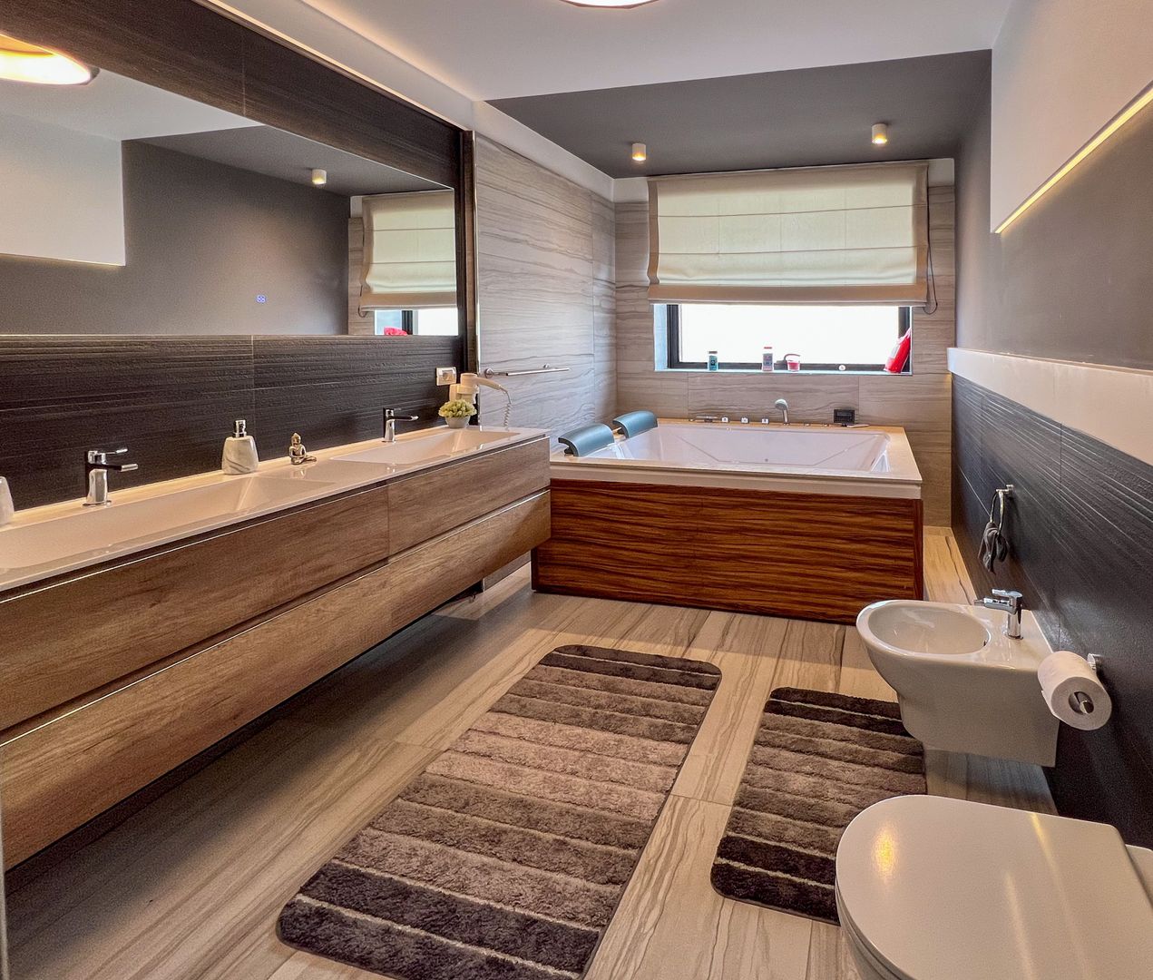 Ready to move  |  Vila premium cu piscina și jacuzzi încălzite - Poză 14