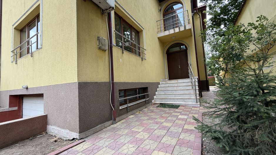 Vila superba Damaroaia | Jiului | Gloriei (COMISION ZERO) - Poză 1