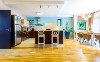 Vilă modernă, cu grădină superbă – ideală pentru o familie! - Poză 6