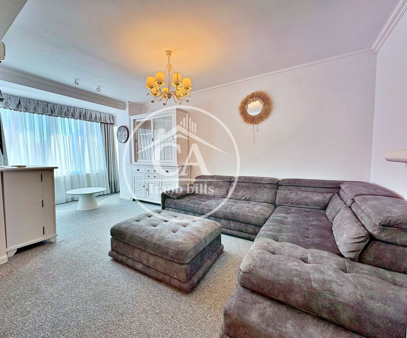 Apartament cu 3 camere situat în zona Decebal - Poză 6