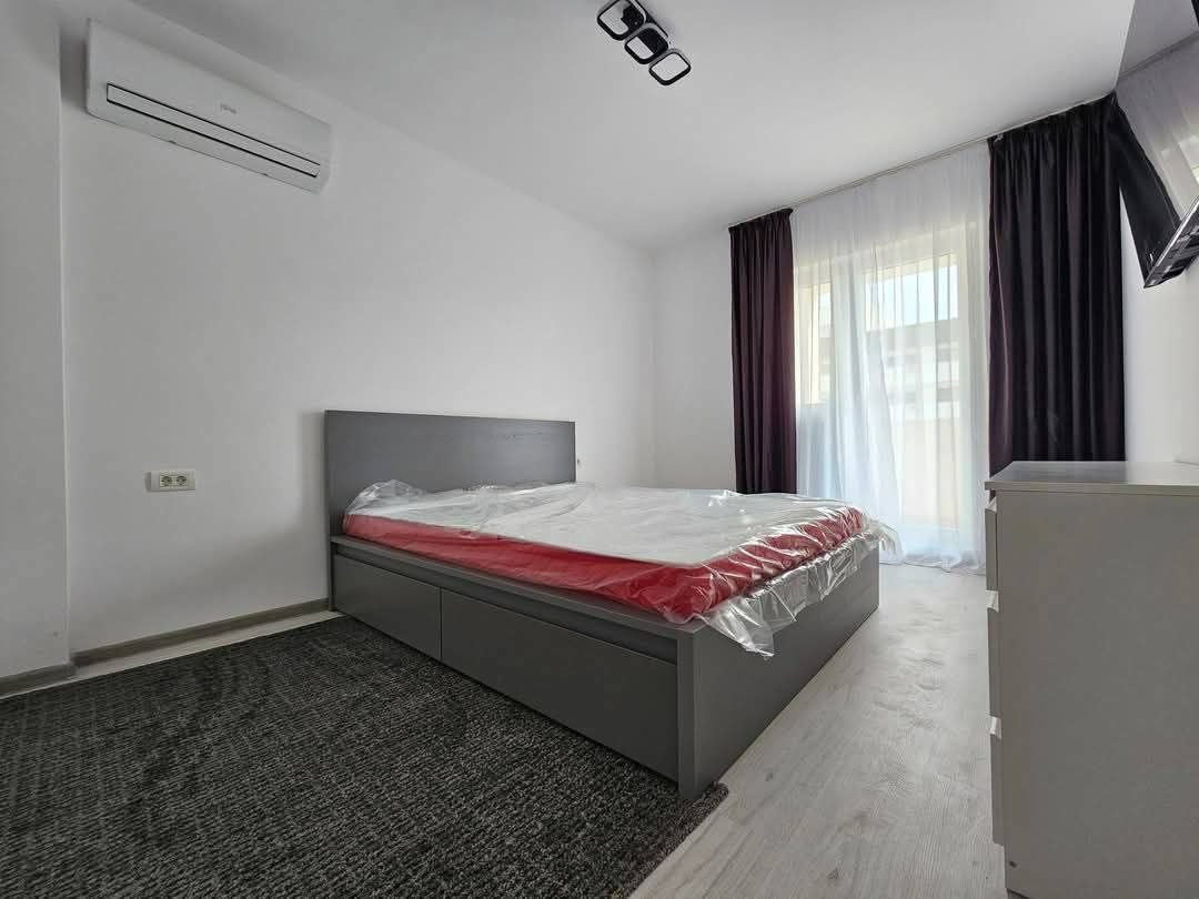 Garsoniera decomandata, frumos compartimentata/6min metrou Berceni - Poză 1