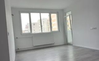 Vanzare apartament complet renovat | Teiul Doamnei - Poză 1