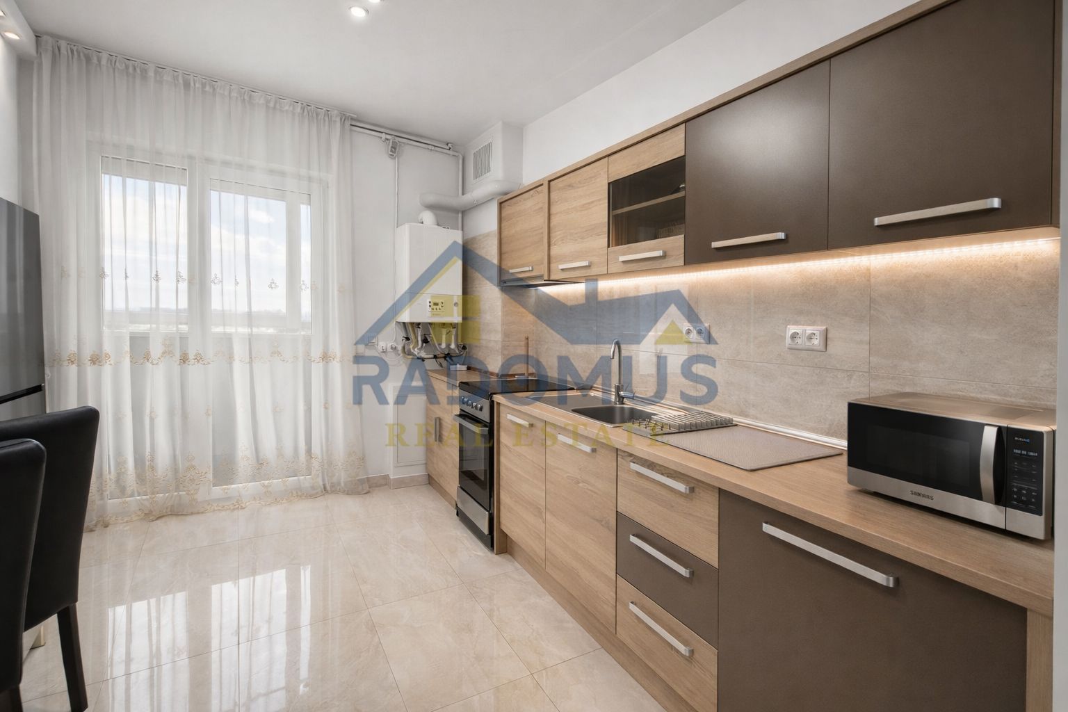 Ap. 2 camere | Vest | Bloc 2016 | Parcare subterană | AC | 440€ | Lift - Poză 5