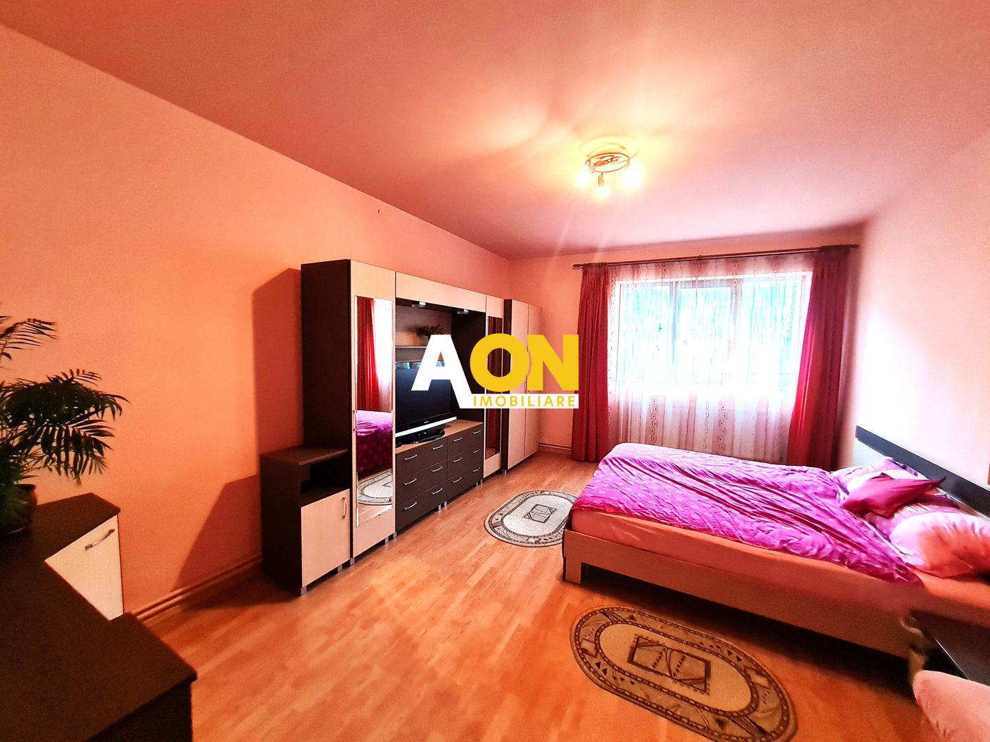 Casa 6 Camere, 160 mp, Teren 410 mp, Zona Centru - Poză 8