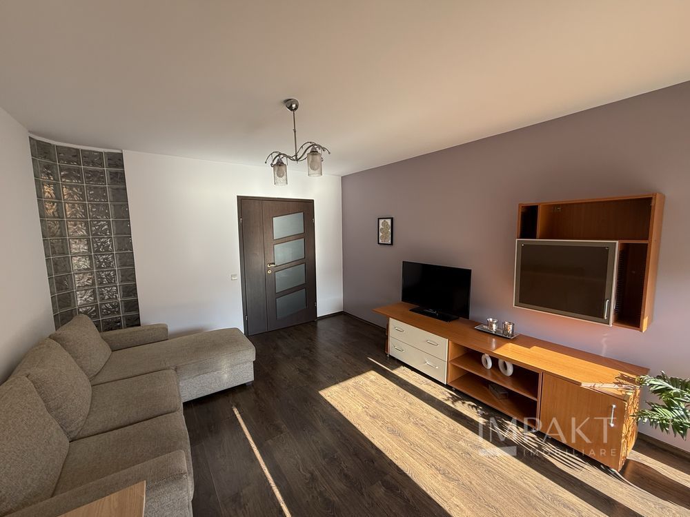 Apartament decomandat de vanzare- zona VIVO - Poză 1