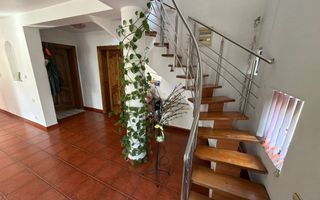 Casă P+E+Pod înalt, teren 574 mp, garaj și fotovoltaice – Zona Lipovei - Poză 6
