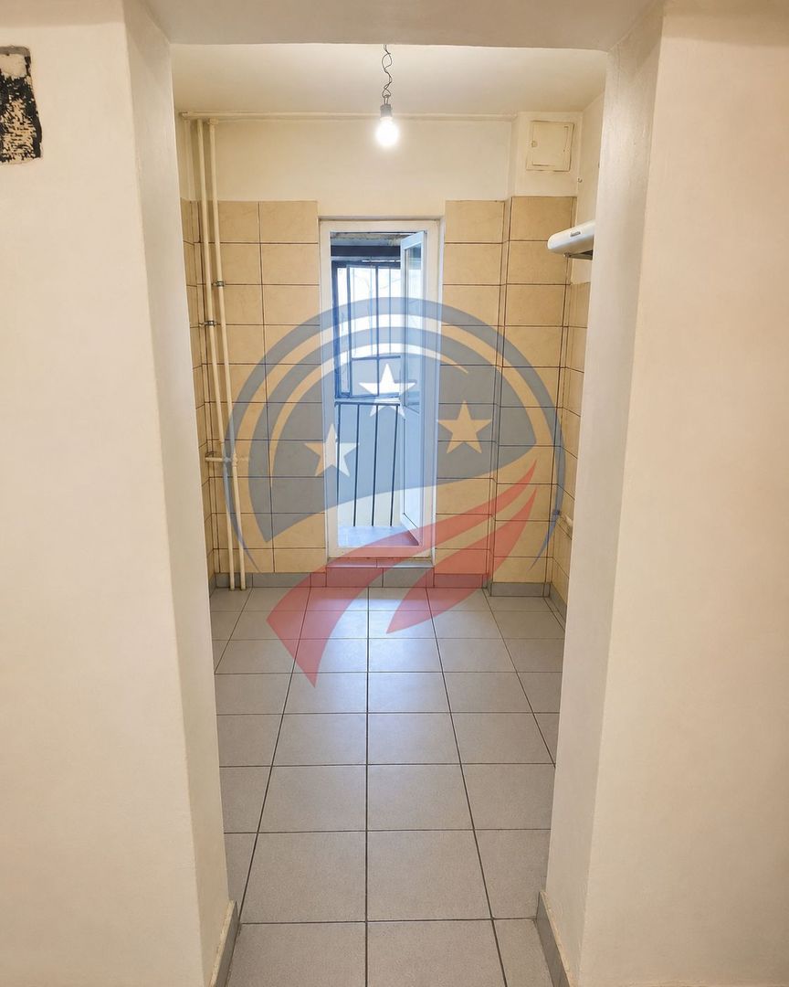 Apartament 2 camere, parter, Craiovita Noua - Poză 2
