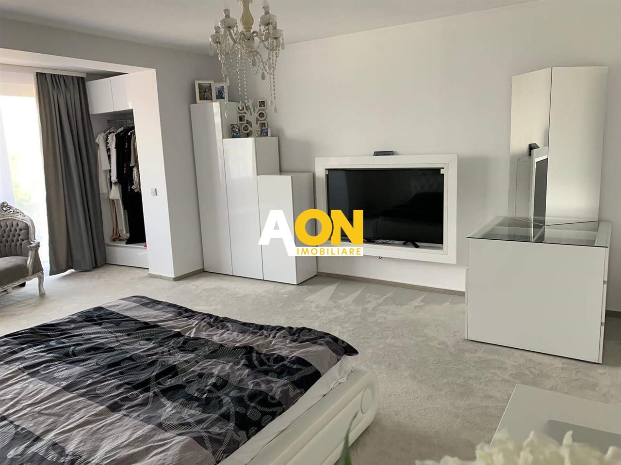 Casa tip insiruit, 3 camere, 176 mp teren, zona Alba Mall - Poză 1