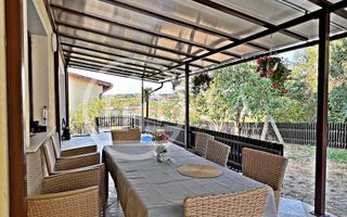 Casa cu 7 camere de inchiriat in zona Georghe Doja, Oradea - Poză 9