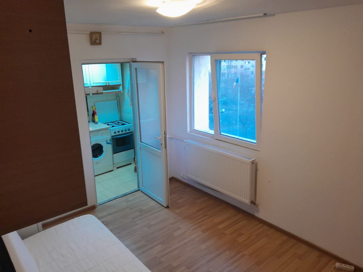 Garsoniera 19 mp str. Postavarul - Poză 7