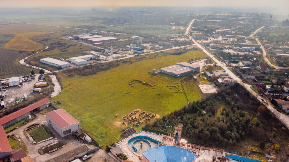 Teren industrial cu PUZ - 920mp - Poză 10