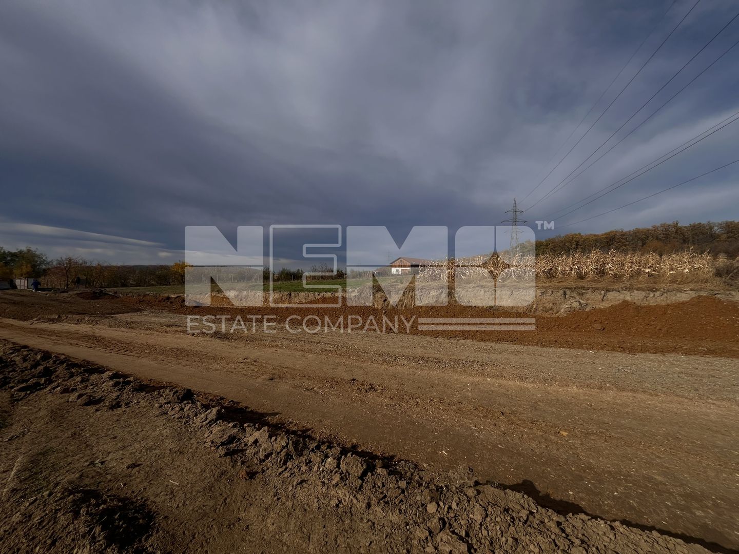 Teren De Vanzare  Intravilan  31 Ari I Suceava/Burdujeni  I 40.000Euro - Poză 3