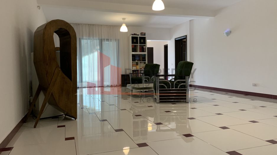 Vila superba in satul Cretu, comuna Ciocanesti, judetul Dambovita - Poză 5