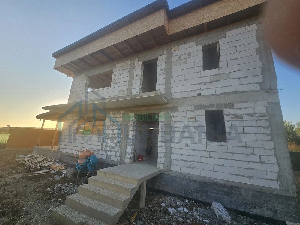 Casă la roșu de vânzare în comuna Bârnova, Iași – la 1 km de primărie - Poză 4