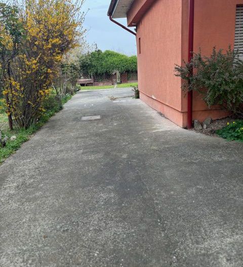 Casa individuala cu teren generos - Poză 12