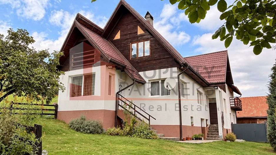 Teren 7.444 mp + casă tradițională în Predeluț–Bran - Poză 15