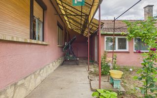 Casă cu 3 camere și teren de 1454 mp în Battonya - Poză 8