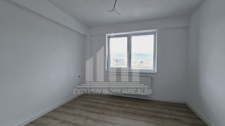 Apartament cu 3 camere decomandate, Alba-Micesti - Poză 6