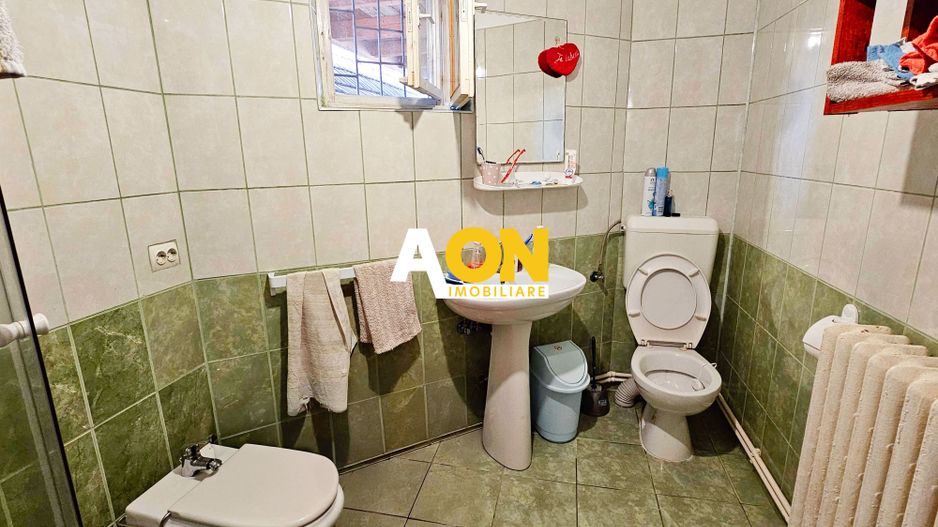 Casa 3 camere, 2 bai, garaj, 515 mp teren, Barabant - Poză 5