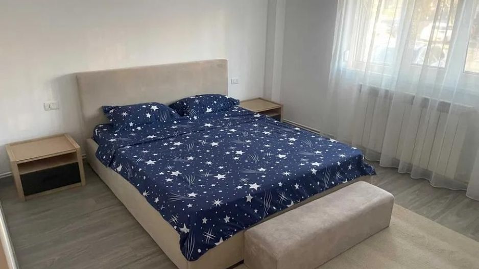Vanzare Apartament 3 camere, Drumul Sarii Sector 5 - Poză 1