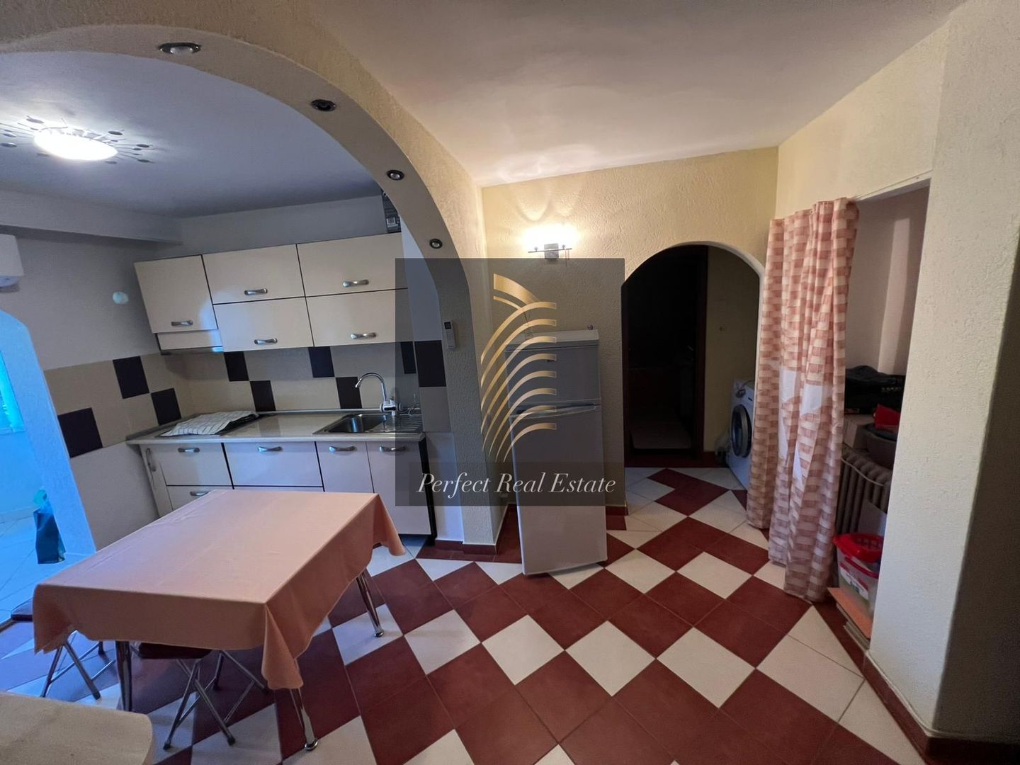 De vânzare - Apartament 2 camere | Gara | Etaj 1 | 53,28 mp | 98.000 € - Poză 8