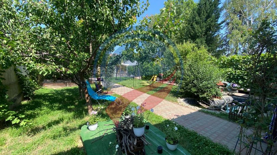 CASA DEOSEBITA APROAPE DE PROMENADA IN EUROCARTIER - Poză 15