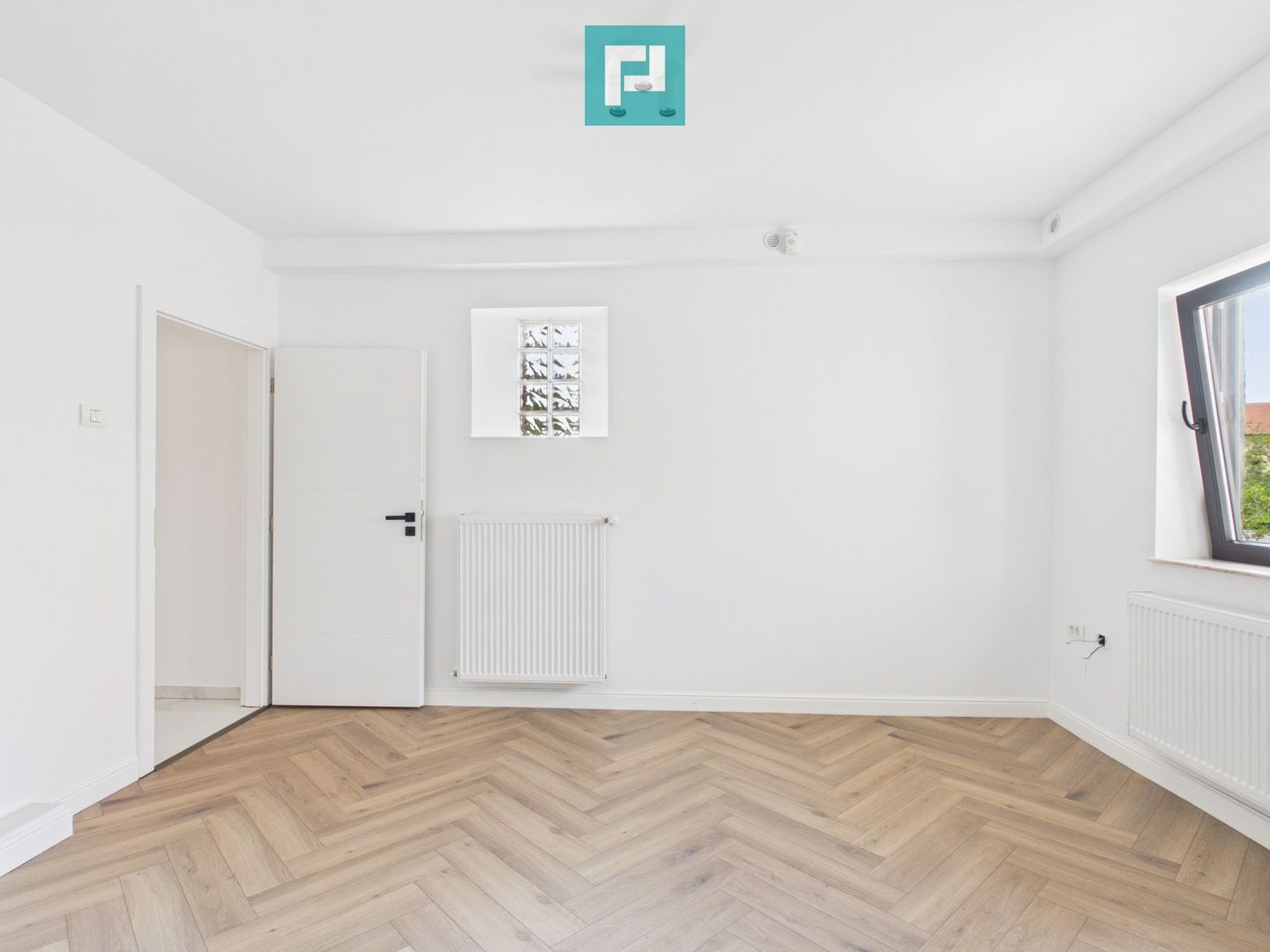 Loft ultracentral ultramodern, la prima închiriere - Poză 35