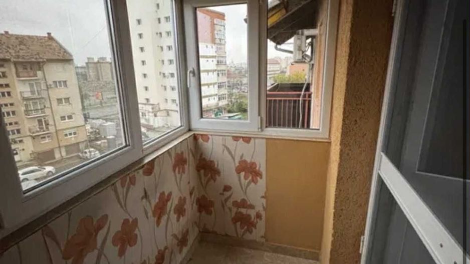 BRASADAS vinde ap 2 cam etaj 4/4 in Carpați 2. - Poză 7