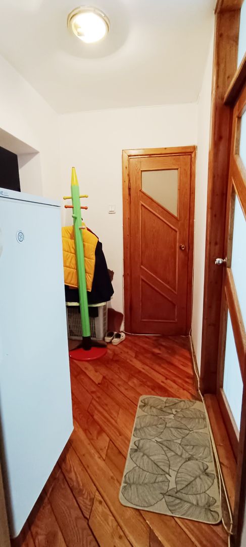 Apartament cu 3 camere decomandate,Carpatilor-Judetean - Poză 5