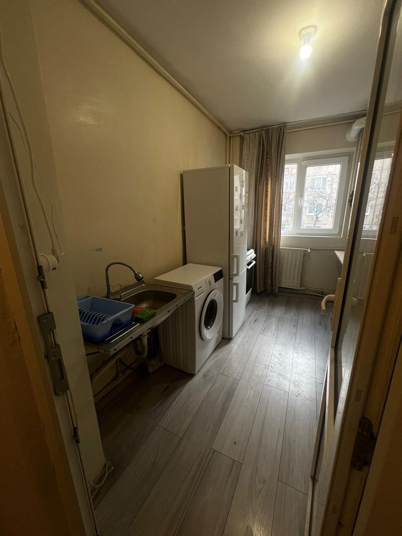 AP. 2 CAMERE RAHOVA, CENTRALA TERMICA, BUCATARIE INCHISA, MOBILAT - Poză 11