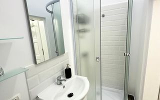 Imobil cu destinatii multiple- 6 apartamente - Poză 13