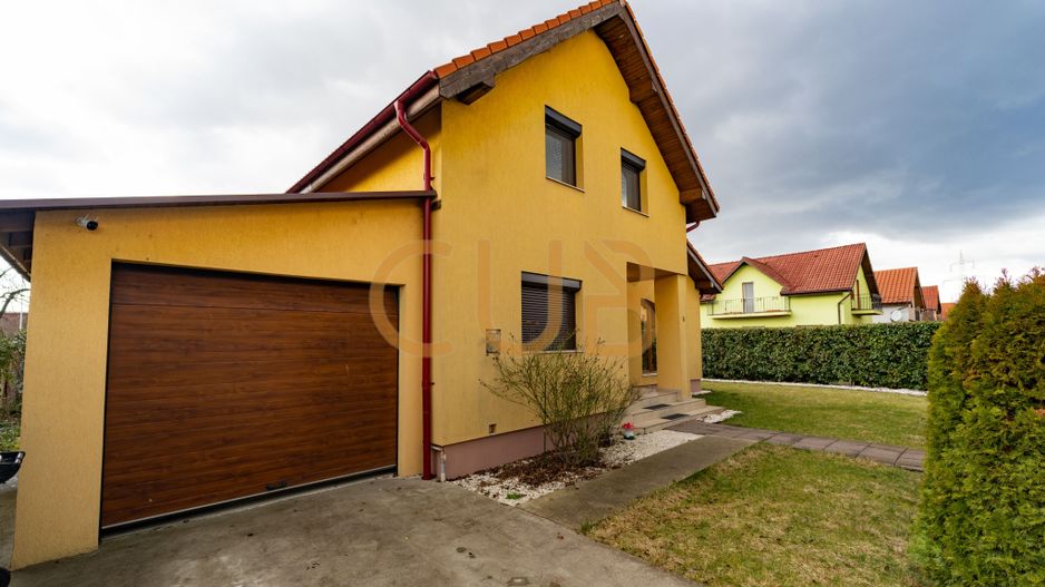 Casă individuală | Teren 630 mp, centrala, garaj, 3dormitoare -Ghiroda - Poză 1