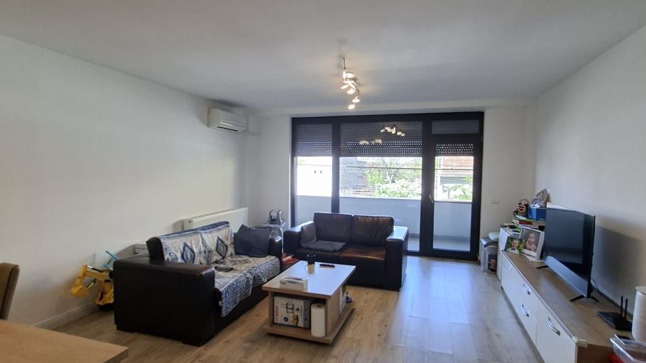 Apartament lux cu 2 camere de vanzare în zona Elisabetin - Poză 10