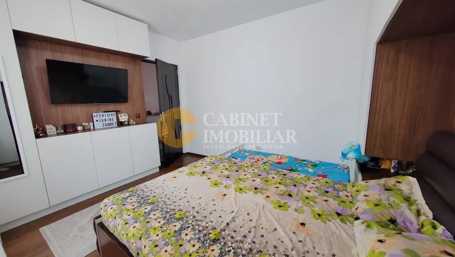 Etaj 2 -Apartament 2 Camere Decomandat Bloc 2015 - Poză 3