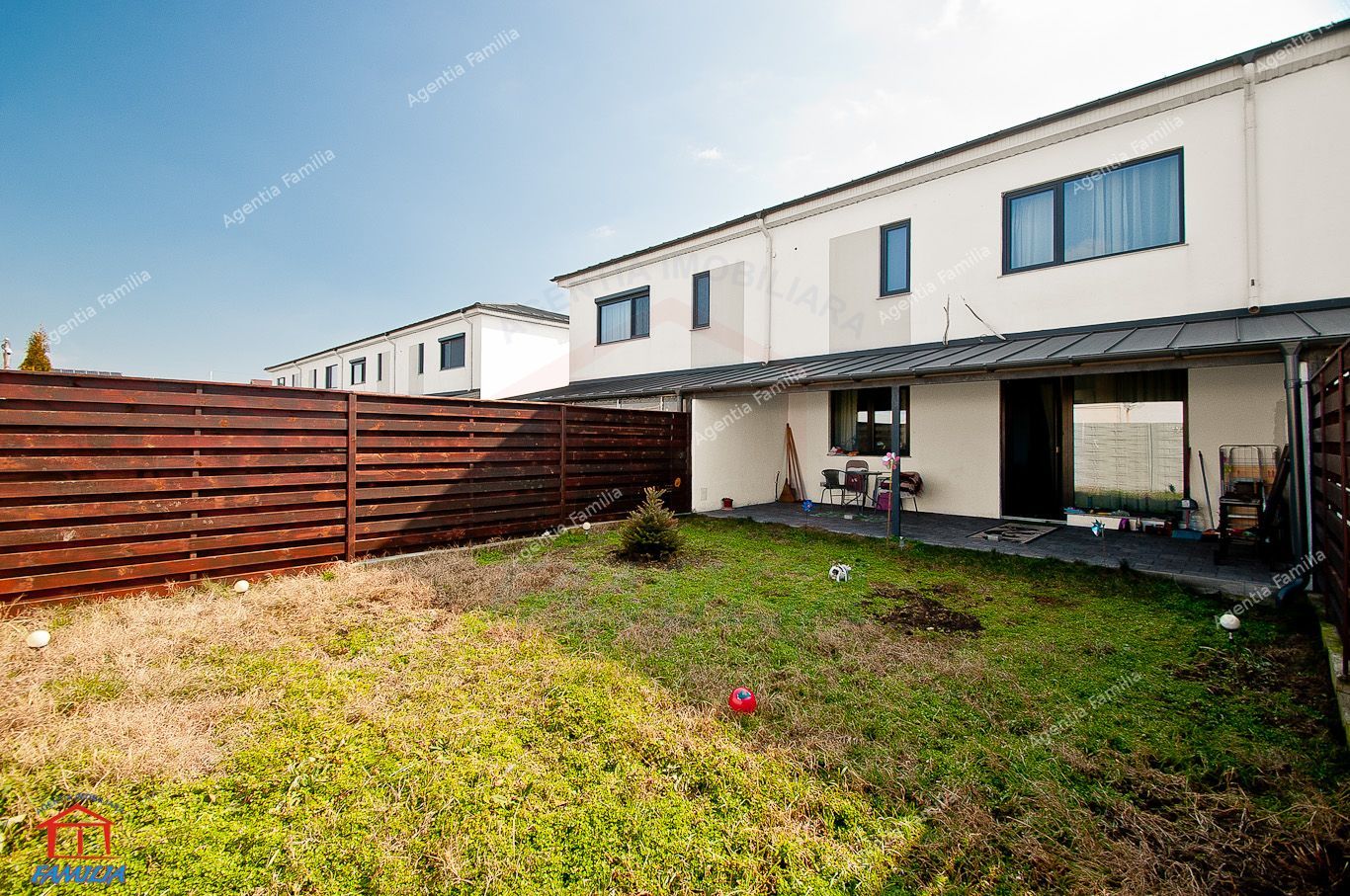 Vanzare vila modernă în Galati, cartierul Arcașilor, mobilata si utila - Poză 1