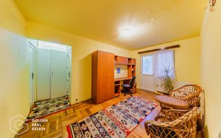 Apartament 4 camere, etaj 1, centrala proprie, zona Vlaicu - Poză 1