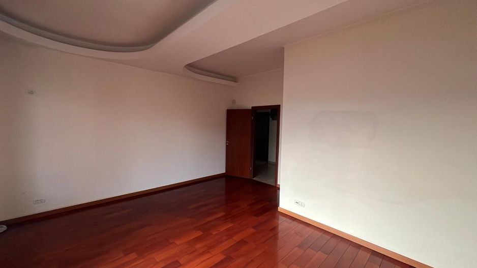 Confort și liniște aproape de școli - Casă privată, disponibilă! - Poză 6