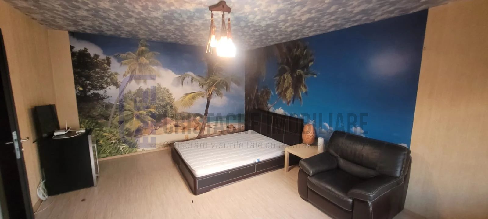 Garsoniera Vitan - Poză 1