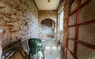 Apartament cu 3 camere Pârneava - Poză 7