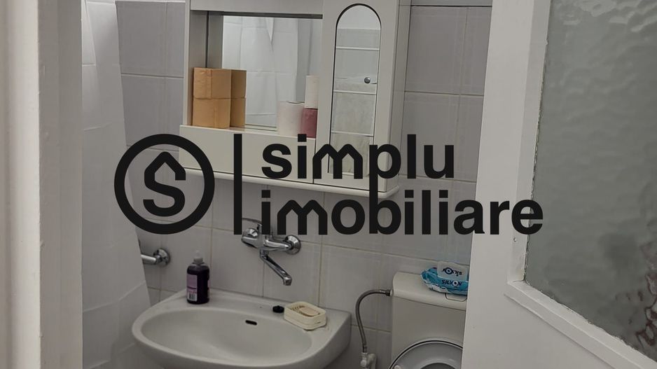 Garsoniera decomandata-1 Mai - Poză 6
