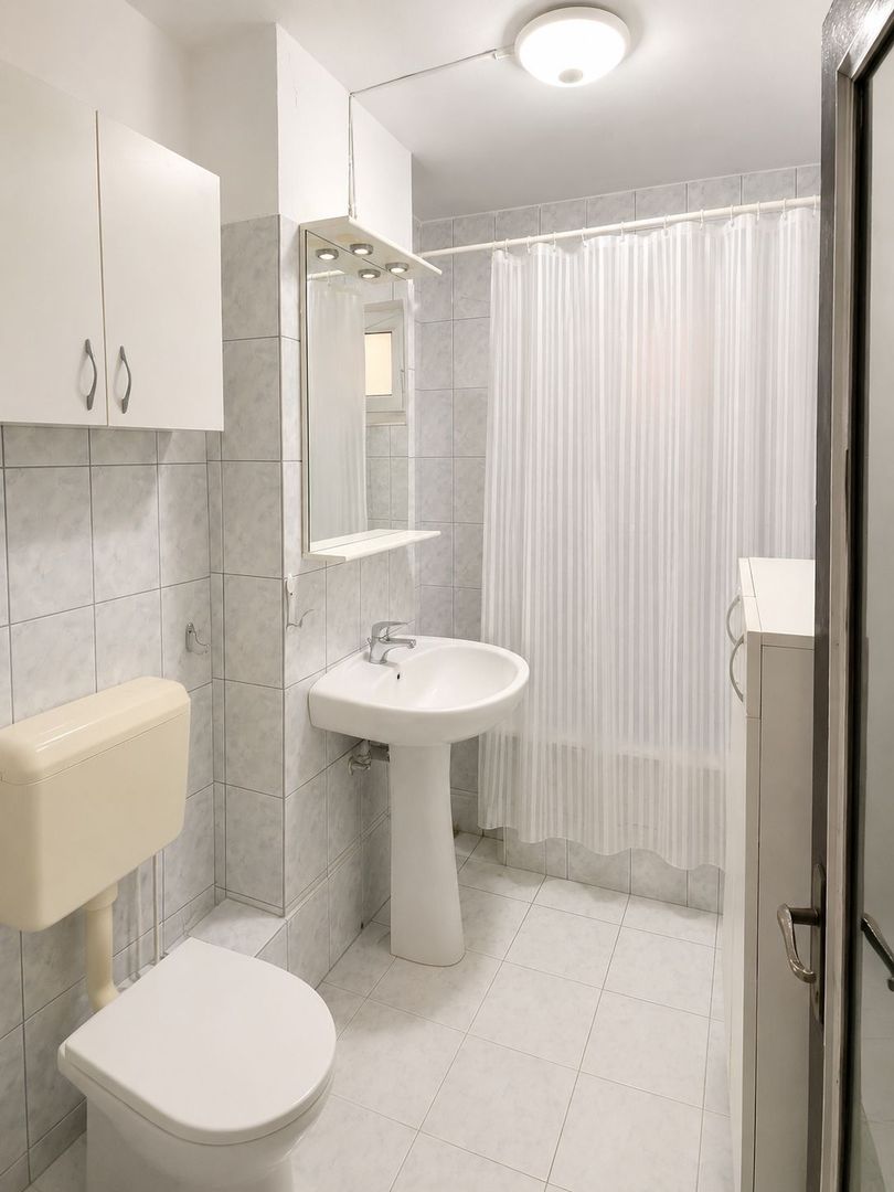 Apartament 3 Camere- Marghita - Poză 3