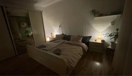 Casă cu 4 camere în curte comună - zona Dâmbu Pietros/Tudor