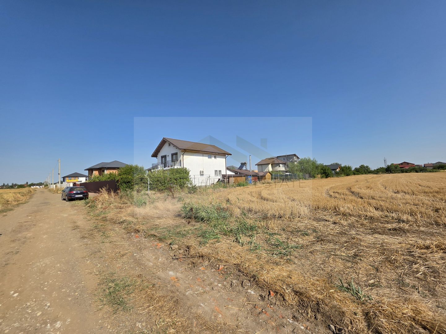 Teren intravilan 5.450 mp – Strada Castanilor, Ciorogârla – zonă rezidențială în - Poză 2