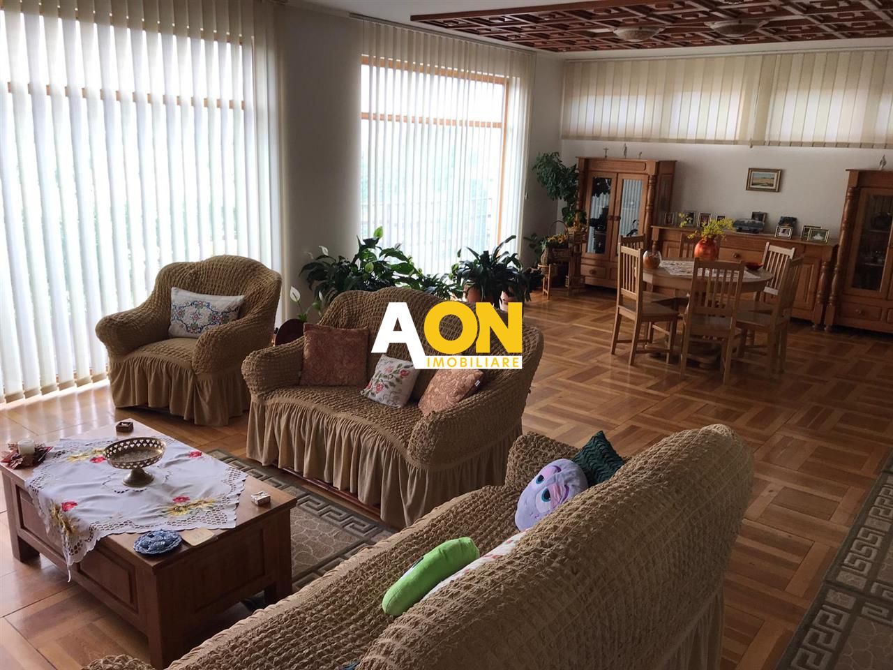 Vila cu 5 camere 922 mp teren  panorama superba comuna Ciugud - Poză 9