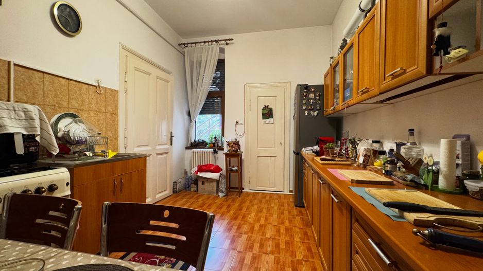 Apartament 2 camere spațios, cu garaj,  5 minute de Colegiu Bănățean - Poză 10